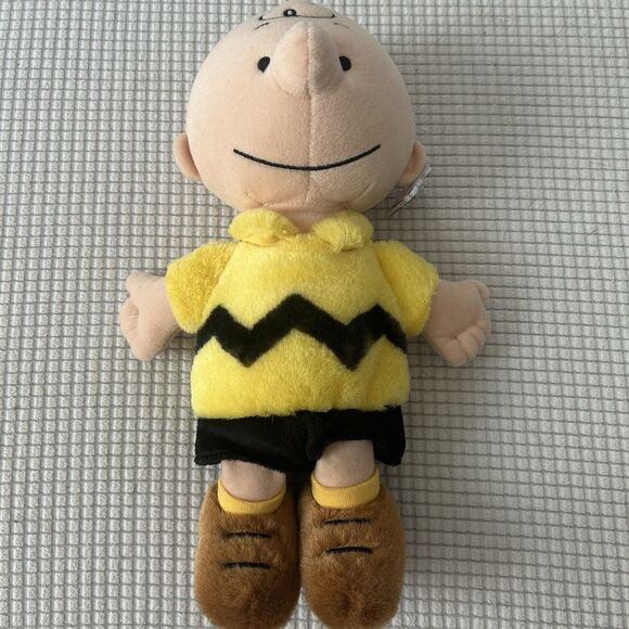 NWT Cedar Fair Peanuts Charlie Brown/Chuck 12" Plush Stuffed Toy #709830 - Picture 1 of 5